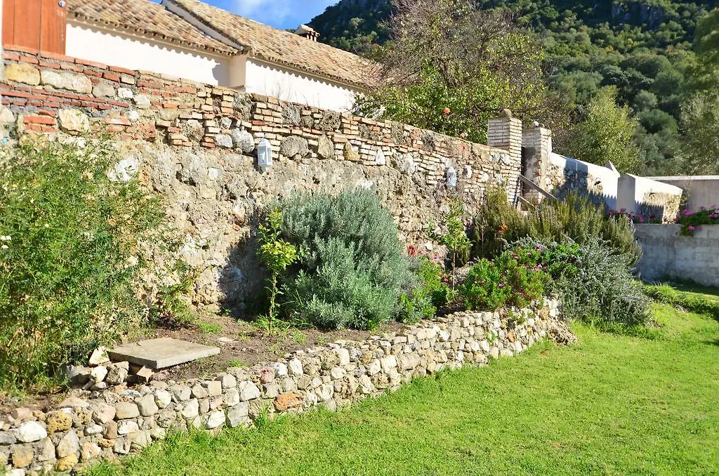 Casa Rural El Vihuelo El Bosque  Hotell