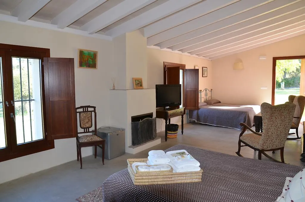 ***  Casa Rural El Vihuelo Hotel El Bosque Spain